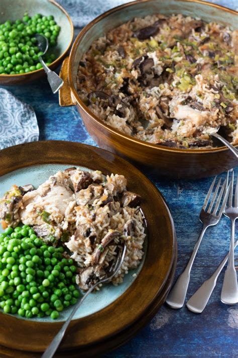 Chicken and Mushroom Casserole - whattomunch.com