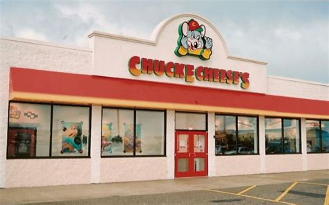 Chuck E. Cheese | Chuck e cheese, Print coupons, Fast food advertising