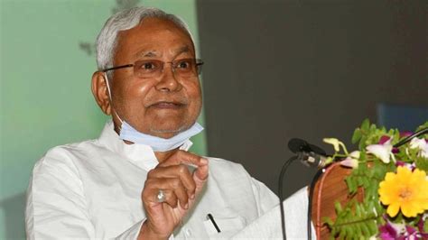 In Bihar, Nitish Kumar keeps the BJP guessing - Hindustan Times