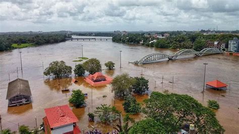 Kerala Rains 2018: 11 Pictures That Show the Plight of the Flood-Hit ...