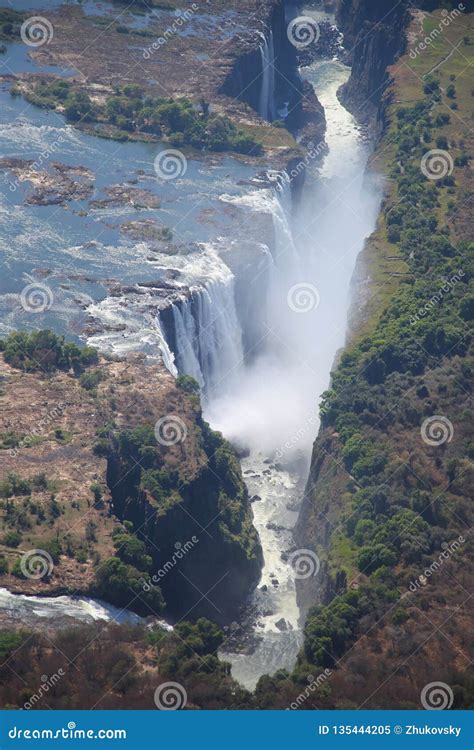 Victoria Falls, Aerial View Editorial Image - Image of blue, spray ...