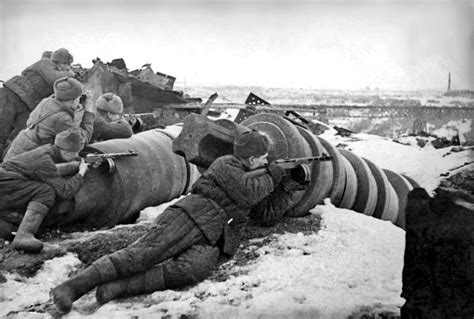 History in Photos: Stalingrad, 1942