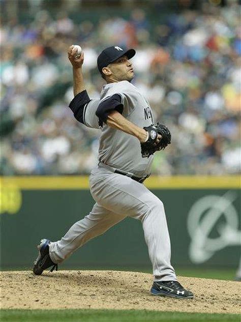 YANKEES: New York Yankees pitcher Andy Pettitte earns 250th win ...