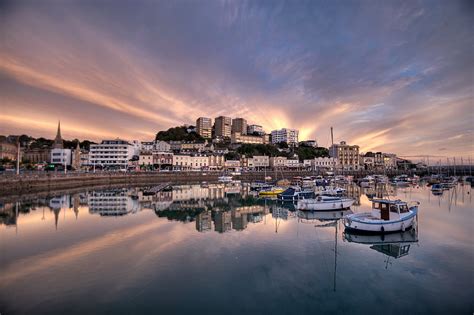 Torquay Sunset Reflections | I wish I had waited a bit longe… | Flickr