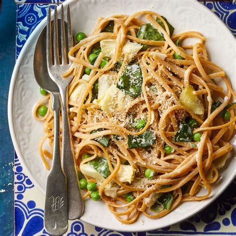 Lemony Linguine with Spring Vegetables