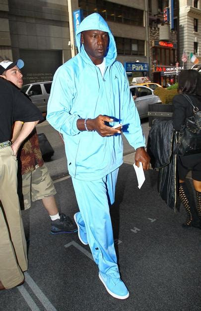 Michael Jordan Outfit – BlackSportsOnline