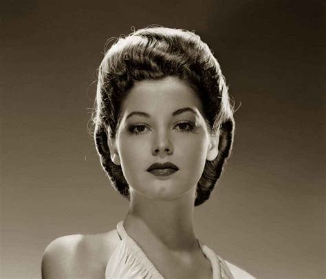 1940s Hairstyles – Memorable Pompadours | Glamourdaze