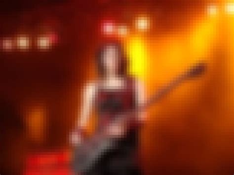 Best Female Hard Rock Bassists | List of Women Metal Bass Players