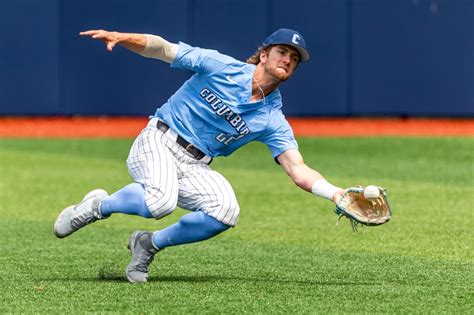 Columbia baseball team has country's longest winning streak