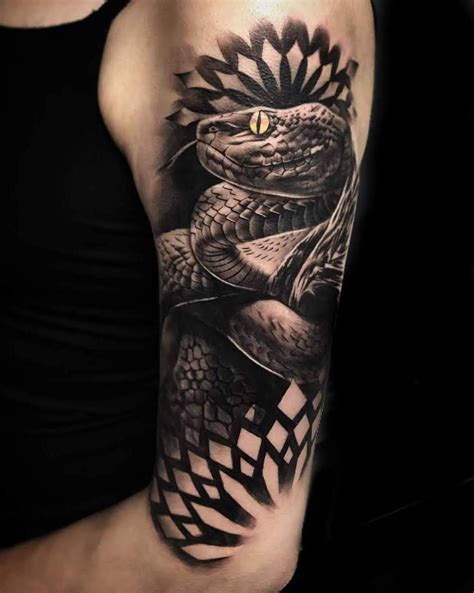 20+ Traditional Rattlesnake Tattoo Designs | PetPress | Rattlesnake tattoo, Snake tattoo design ...