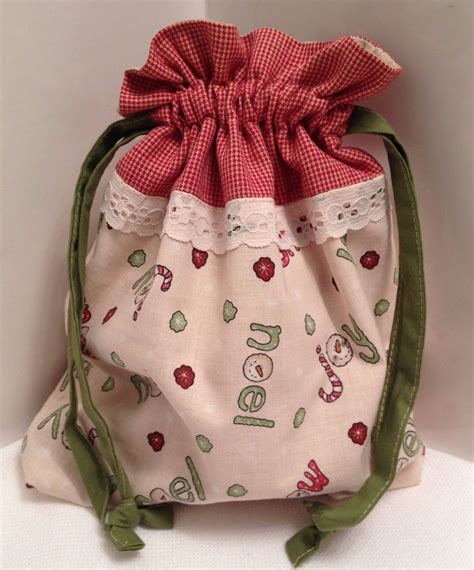 Fabric Gift Bag Keepsake Drawstring Christmas Pouch | Fabric gift bags, Fabric bags, Christmas ...