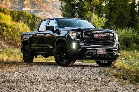 2020 GMC Sierra 1500 Crew Cab Prices, Reviews, and Pictures | Edmunds