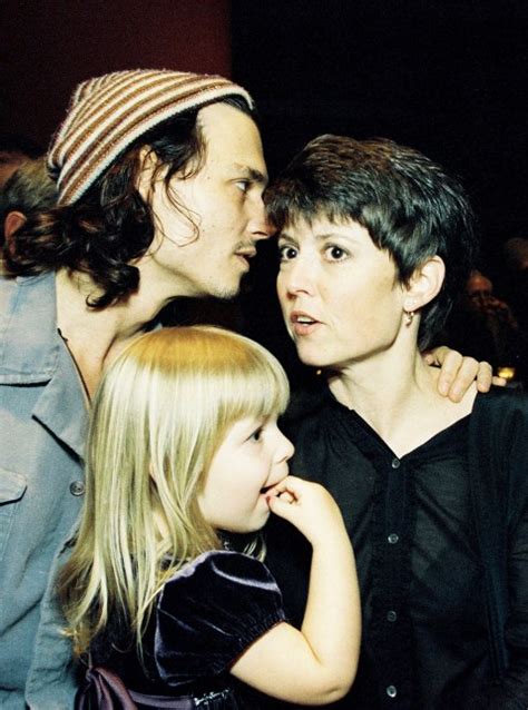 Johnny Depp & Family: PICS Of The Actor & His Kids – Hollywood Life