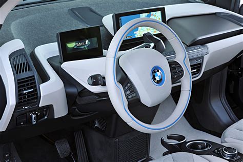 BMW Shows New All-Electric BMW i3 Commercial [VIDEO]