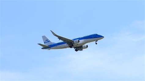 KLM Resumes Planned Flights to South Africa After SA Updates Crew Requirements - SA People