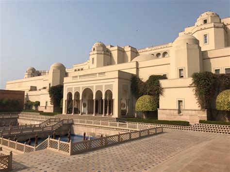 THE OBEROI, AGRA