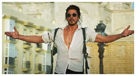 Pathaan box office collection day 1: Shah Rukh Khan revives Bollywood ...