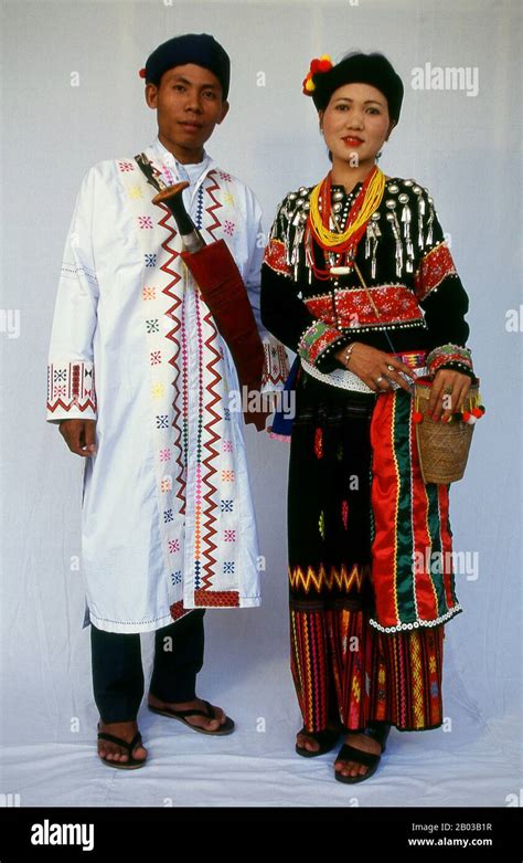 Kachin tribe hi-res stock photography and images - Alamy