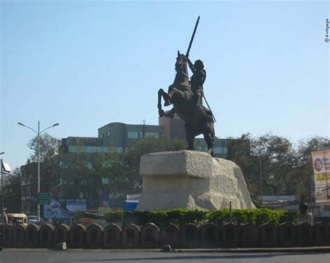 Maharani Tarabai's Statue - Kolhapur