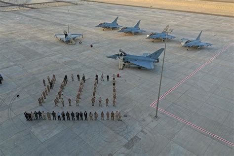 Kuwait military receives third batch of Eurofighter Typhoon jets ...