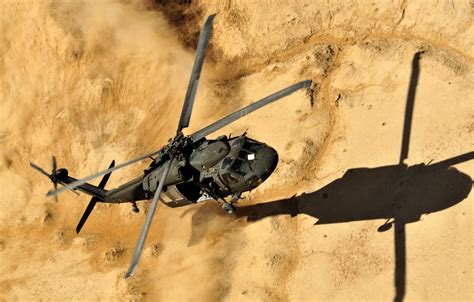 Wallpaper desert, helicopter, UH-60, Black Hawk images for desktop, section авиация - download