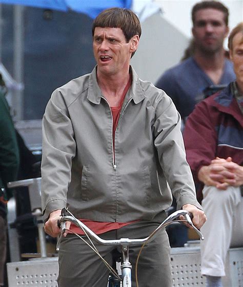 'Dumb and Dumber 2' Set Pics: Harry and Lloyd Ride a Bike