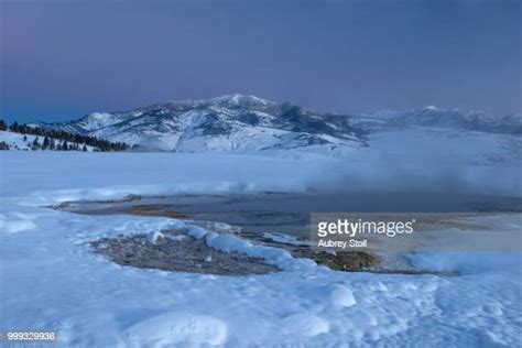 270 Mammoth Hot Springs Winter Stock Photos, High-Res Pictures, and Images - Getty Images