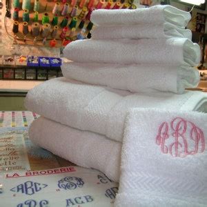 Monogrammed 6 Pieces White Towels Set 100% Cotton grandeur Hospitality - Etsy