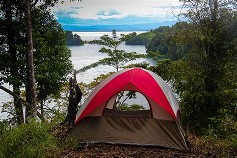 SEA KAYAK CAMPING – Corcovado Kayak Trek Adventure