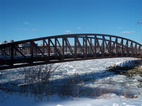 Long Distance Voyager: Bridge of the Week #53: Randall's Island Footbridge