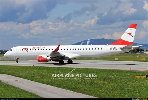 OE-LWL - Austrian Airlines/Arrows/Tyrolean Embraer ERJ-195 (190-200) at Salzburg | Photo ID ...