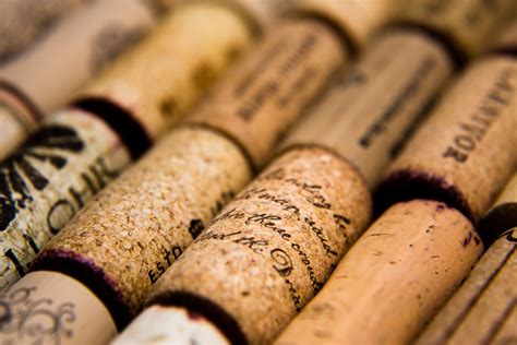 What's the difference between synthetic and natural corks? | Beginner ...