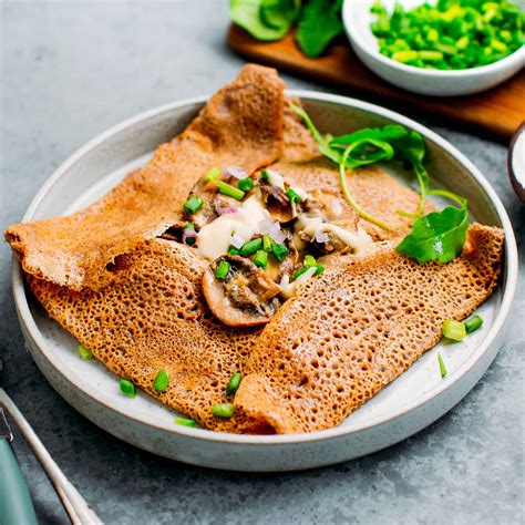 Buckwheat Crêpes with Hummus Mushrooms - Full of Plants