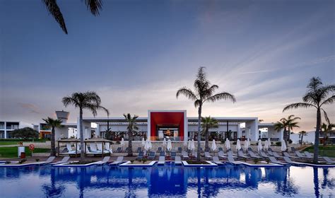 THE 10 BEST Portimao Hotel Deals (Aug 2022) - Tripadvisor