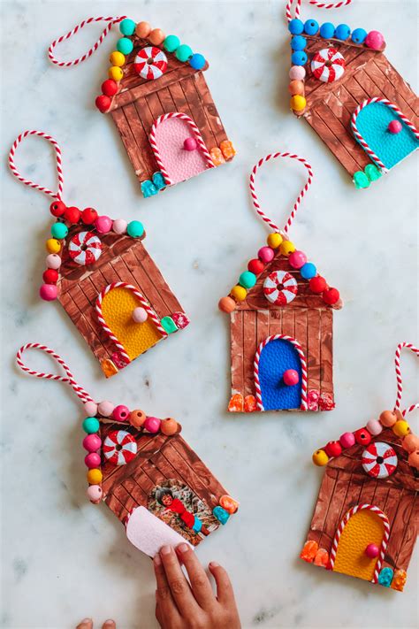 DIY Popsicle Stick Gingerbread House Ornaments | Studio DIY | Bloglovin’