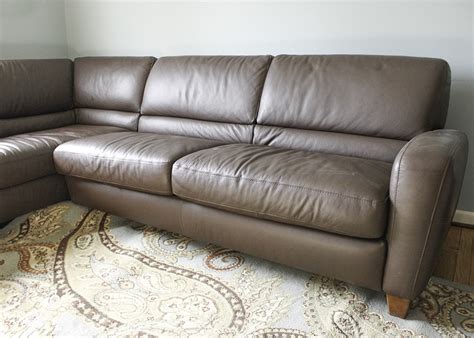 Italsofa Leather Sectional Sleeper Sofa | EBTH