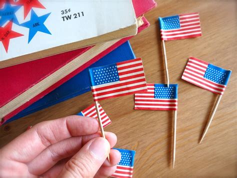 Vintage Miniature American Flags-10 Vintage Tiny USA | Etsy