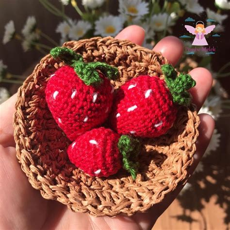 Amigurumi Strawberry Free Crochet Pattern - Amıgurum.com