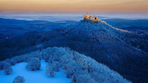 Hohenzollern Castle in winter (Germany) - backiee