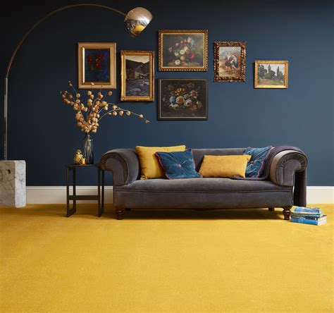 5 living room carpet ideas to cozy up your home for fall | Yellow living room, Blue living room ...