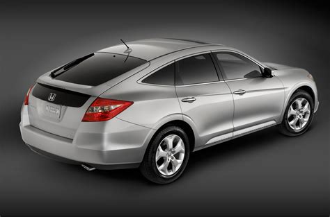 MARKLEY MOTORS CORNER: New Vehicle Profile - 2010 Honda Crosstour