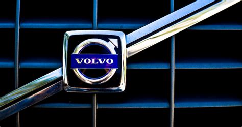 History of All Logos: All Volvo Logos