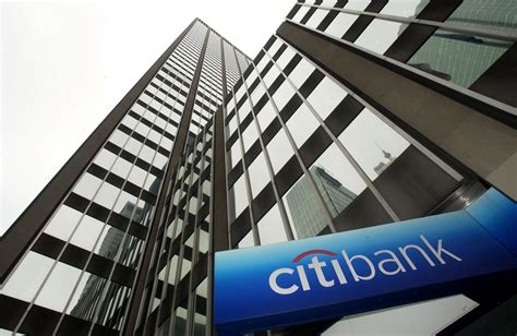 Citi Sues Two Traders for $25 Million over SNB Crash Losses