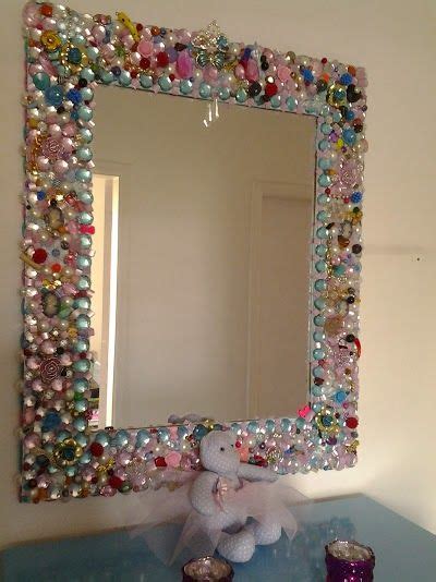 espelho. | Jewelry mirror, Mirror crafts, Diy home crafts