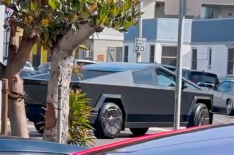 Matte Black Tesla Cybertruck Spotted in Santa Monica - The Flighter