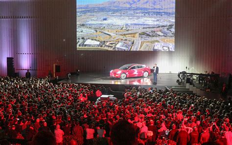 Tesla Model 3 Delivery Event Crowd – PerformanceDrive