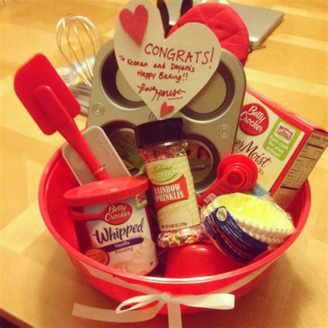 30+ Awesome DIY Christmas Gift Basket Ideas for Friends - HubPages