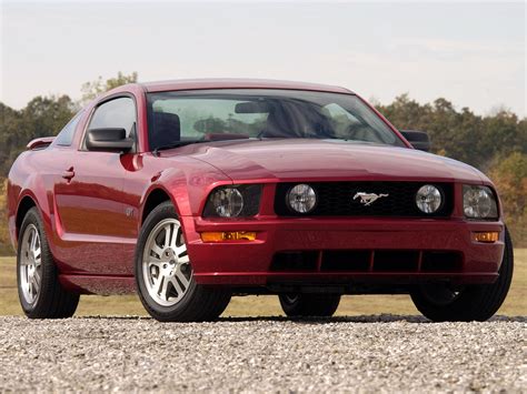 New Ford Mustang - First Drive Review - Driving Torque