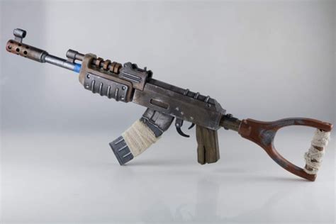 Sergey Kolesnik Designed A Perfect AK47 Replica For Rust