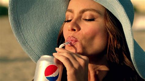 PINUPS: SOFIA VERGARA - DIET PEPSI AD - Pinspired